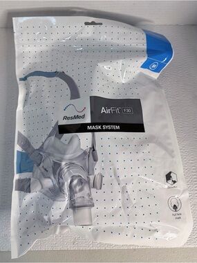NEW ResMed AirFit F30 Mask System  Medium 64101